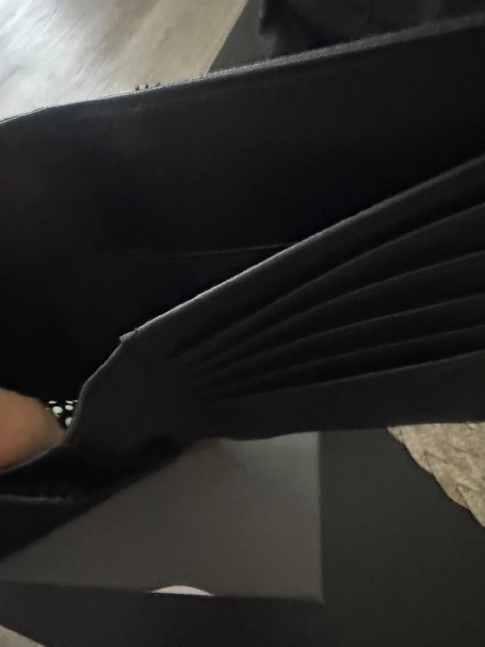 Samsonite Black Leather Fold Wallet with Stitched Detail